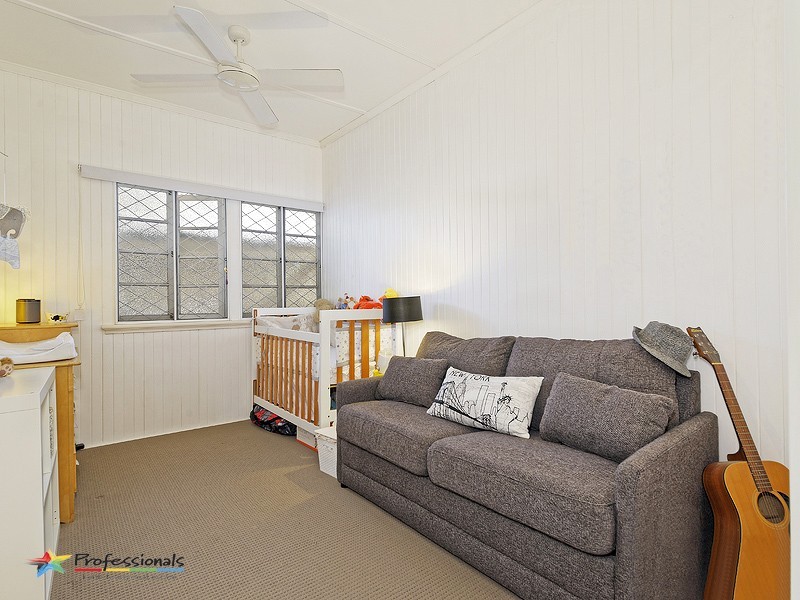 35 Mimosa Street, Mitchelton QLD 4053