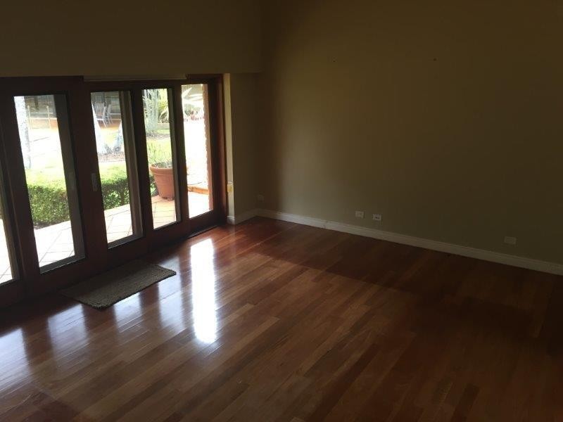 38 Ridley Road, Bridgeman Downs QLD 4035