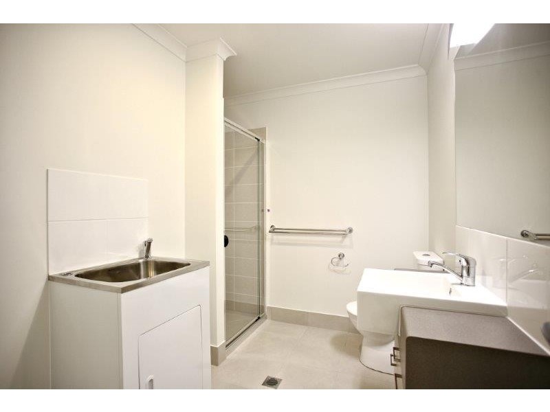 2/2 Georges Court, Everton Hills QLD 4053