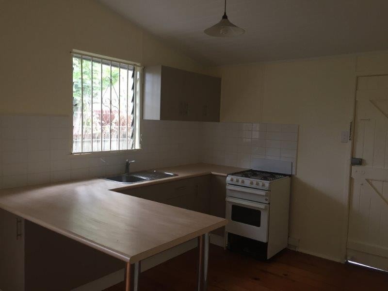 2/41 Garden Terrace, Newmarket QLD 4051