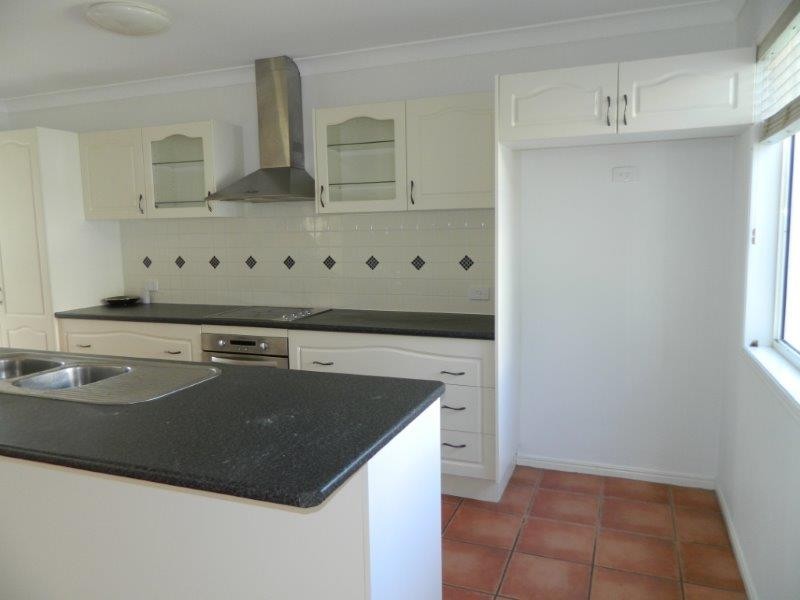 4 Mitchelson Close, Albany Creek QLD 4035