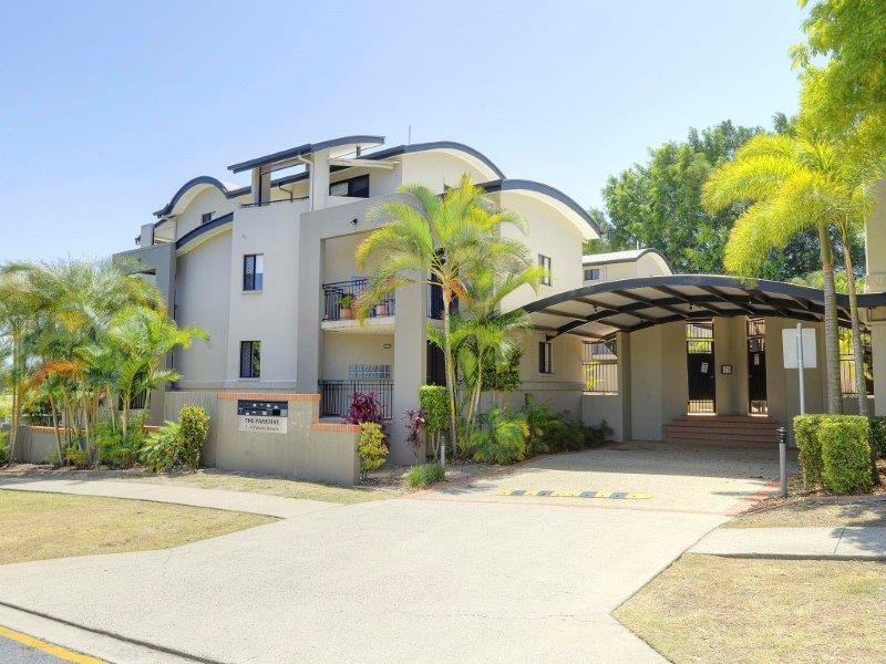 8/13 Vectis Street, Norman Park QLD 4170