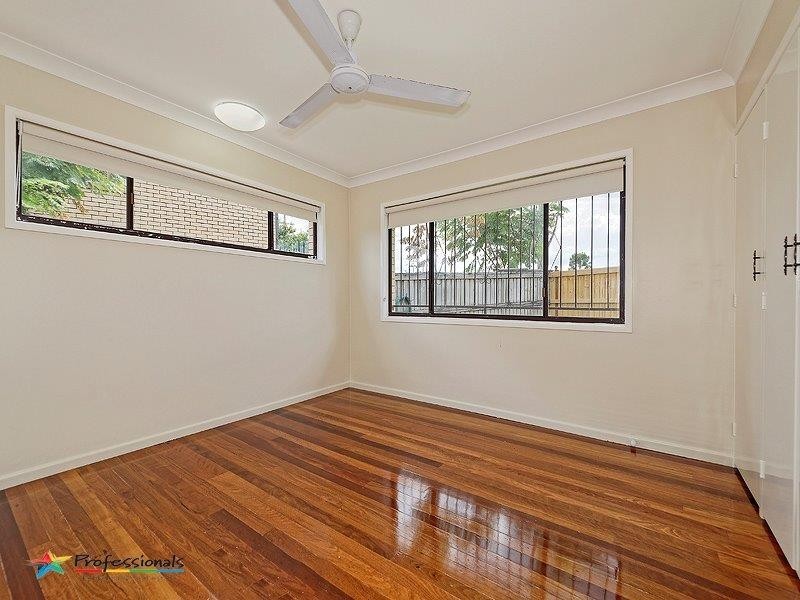 1004 South Pine Road, Everton Hills QLD 4053