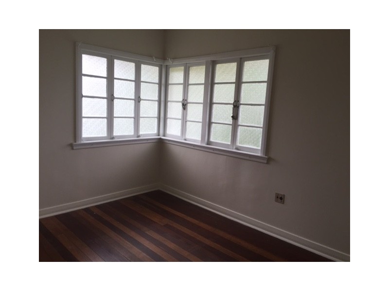 18 Lesina Street, Keperra QLD 4054