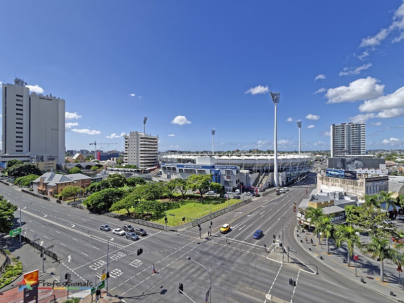 202/803 Stanley Street, Woolloongabba QLD 4102