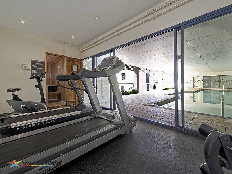 202/803 Stanley Street, Woolloongabba QLD 4102