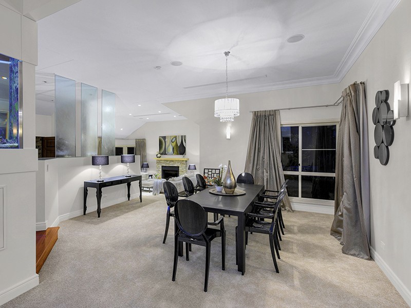 38 Ridley Road, Bridgeman Downs QLD 4035