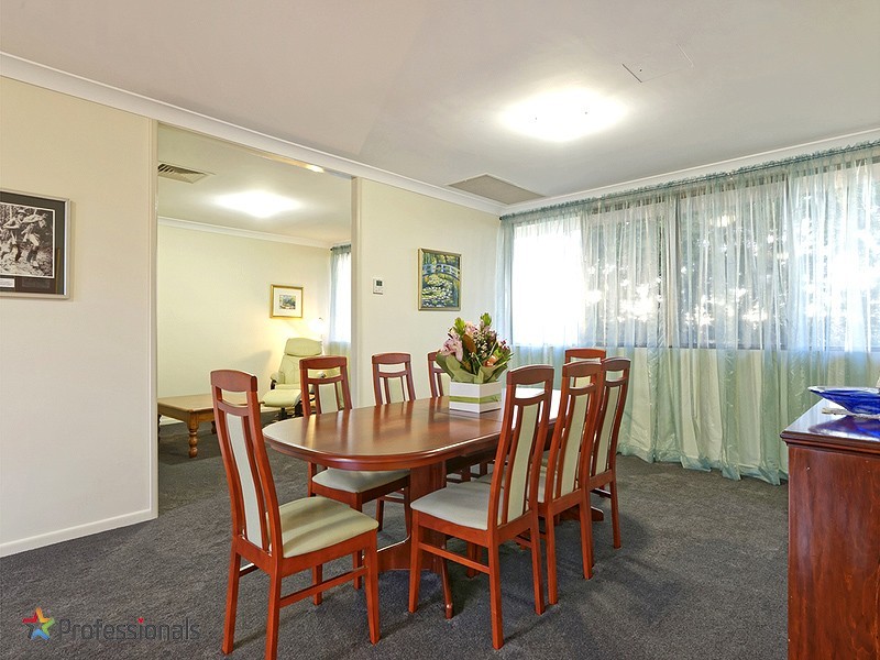 972 Rode Road, Mcdowall QLD 4053