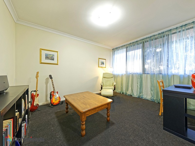 972 Rode Road, Mcdowall QLD 4053