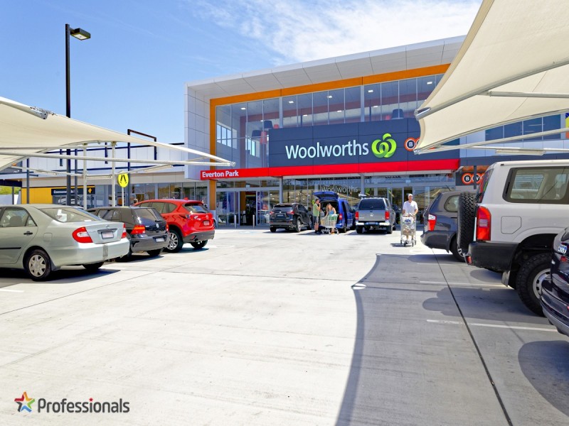 9/596 South Pine Road, Everton Park QLD 4053