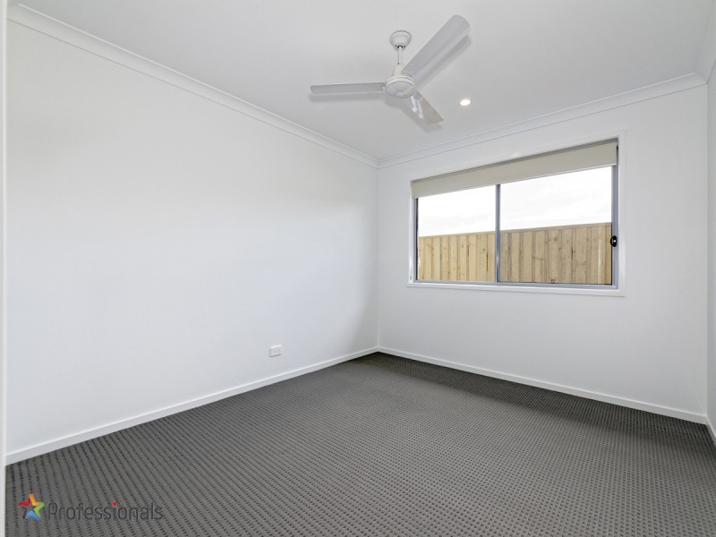 3 Beazley Circuit, Bridgeman Downs QLD 4035