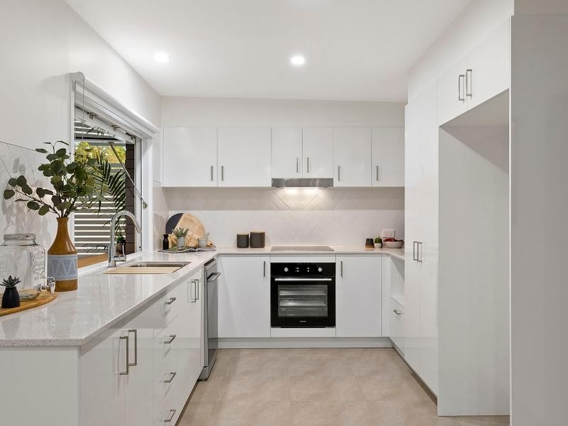 2 Wyngarde Street, Mcdowall QLD 4053