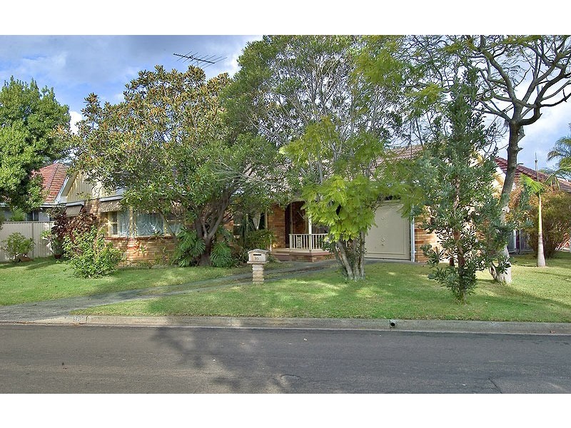 16 Snowy Place, Sylvania Waters NSW 2224