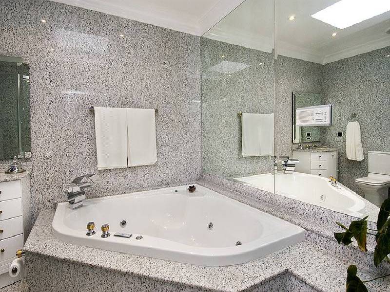 24 Old Taren Point Road, Taren Point NSW 2229