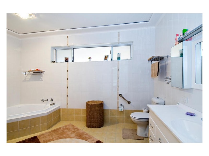 70 Castle Street, Blakehurst NSW 2221