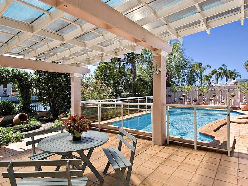 14 Macintyre Crescent, Sylvania Waters NSW 2224