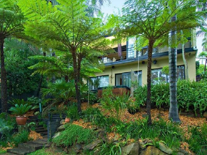 33 The Esplanade, Sylvania NSW 2224