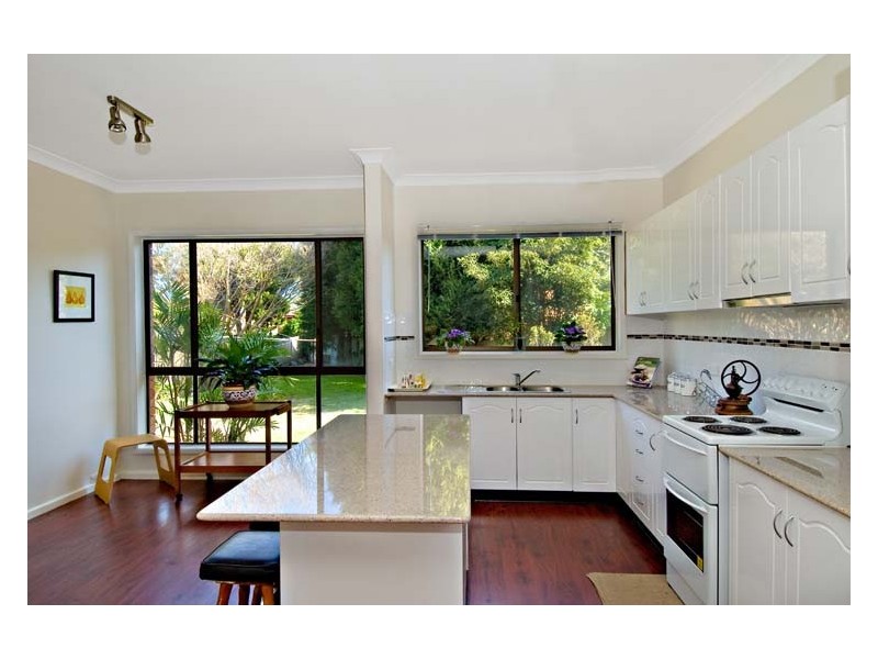 12 Jingara Place, Sylvania NSW 2224