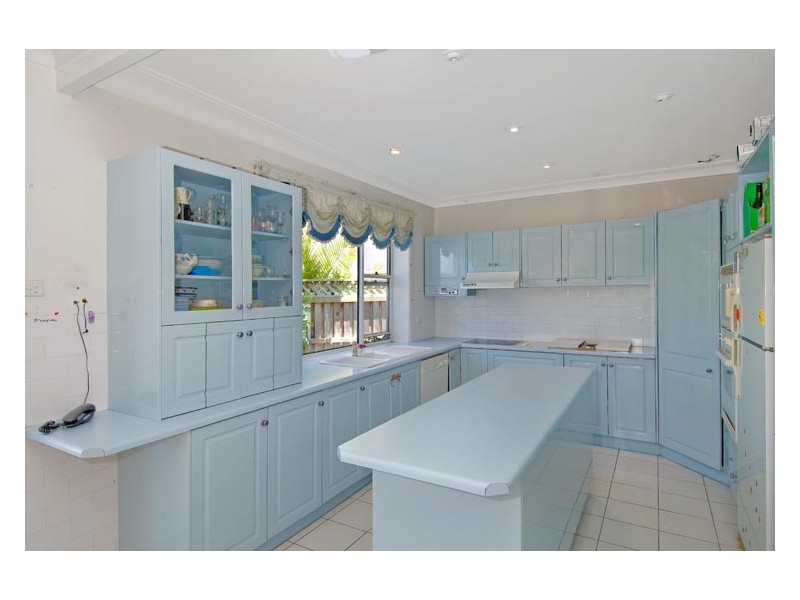 52 Macintyre Crescent, Sylvania Waters NSW 2224