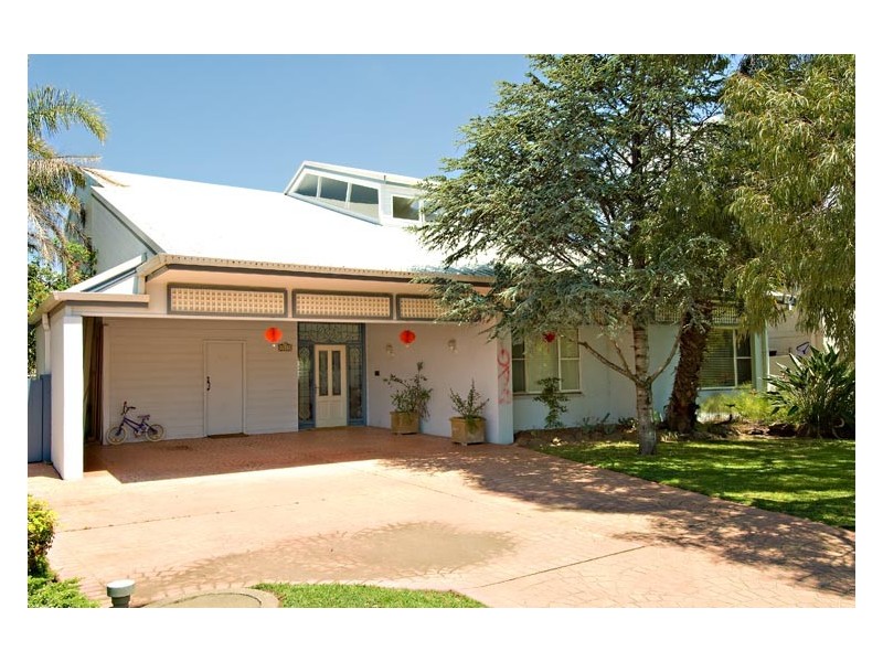 52 Macintyre Crescent, Sylvania Waters NSW 2224