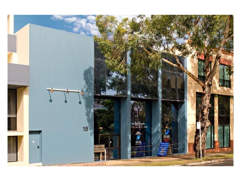 18 Gibb Street, Miranda NSW 2228