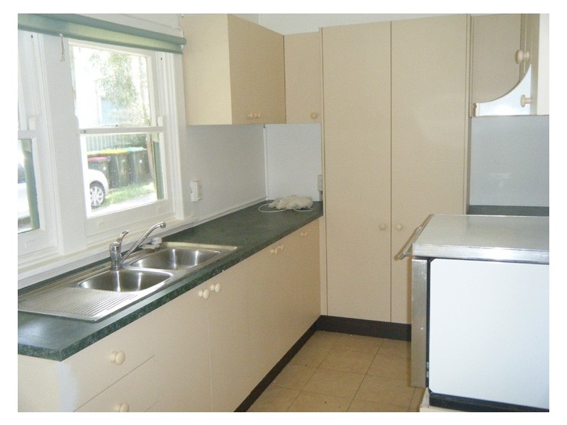 140 Holt Rd, Taren Point NSW 2229