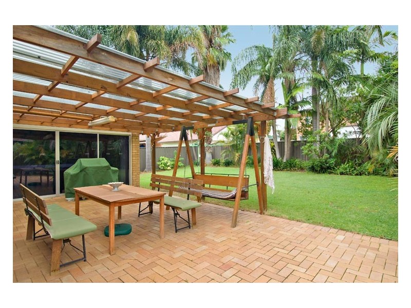 3 Tennyson Place, Sylvania NSW 2224