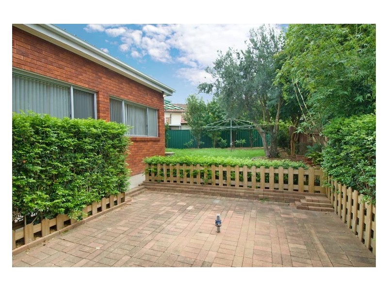 3 The Knoll, Miranda NSW 2228