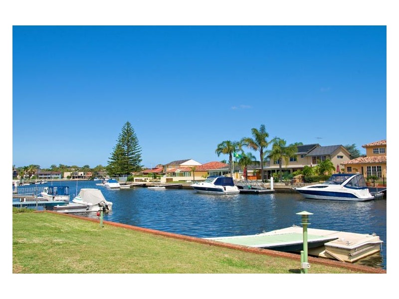 26 Lachlan Avenue, Sylvania Waters NSW 2224