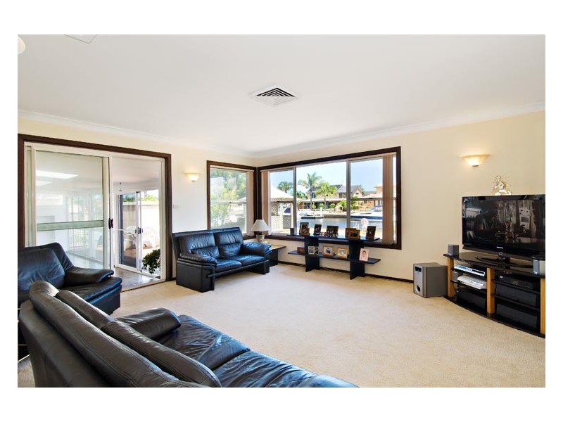 26 Lachlan Avenue, Sylvania Waters NSW 2224