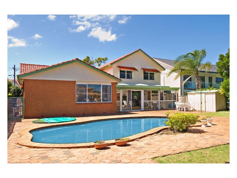 26 Lachlan Avenue, Sylvania Waters NSW 2224