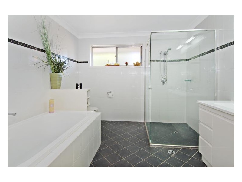 18 Dalman Place, Sylvania NSW 2224