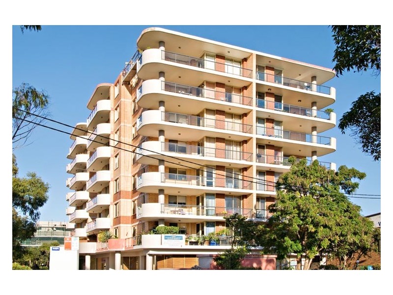 3/1-9 Gray St, Sutherland NSW 2232