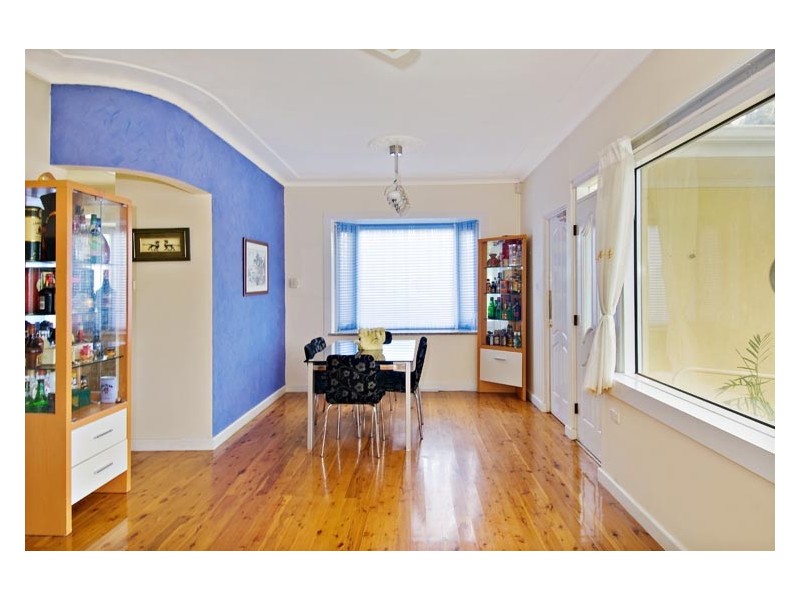 4 Bogan Ave, Sylvania Waters NSW 2224