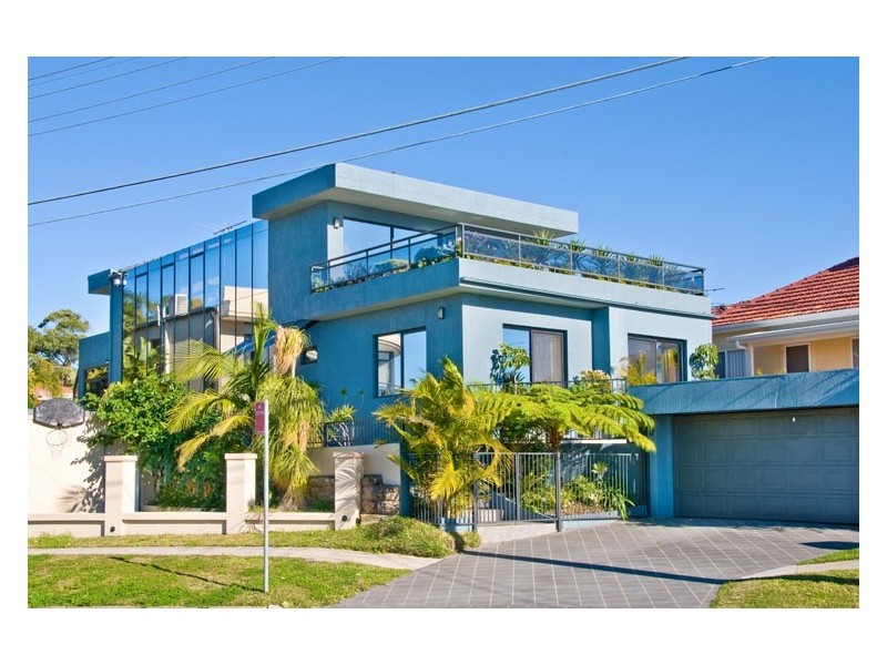 9 Belgrave Esplanade, Sylvania NSW 2224