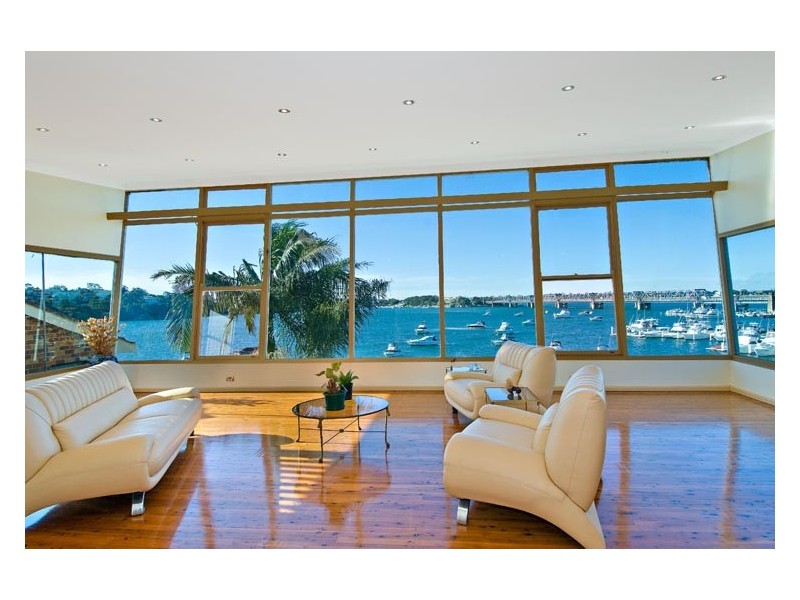 39 Harrow St, Sylvania NSW 2224