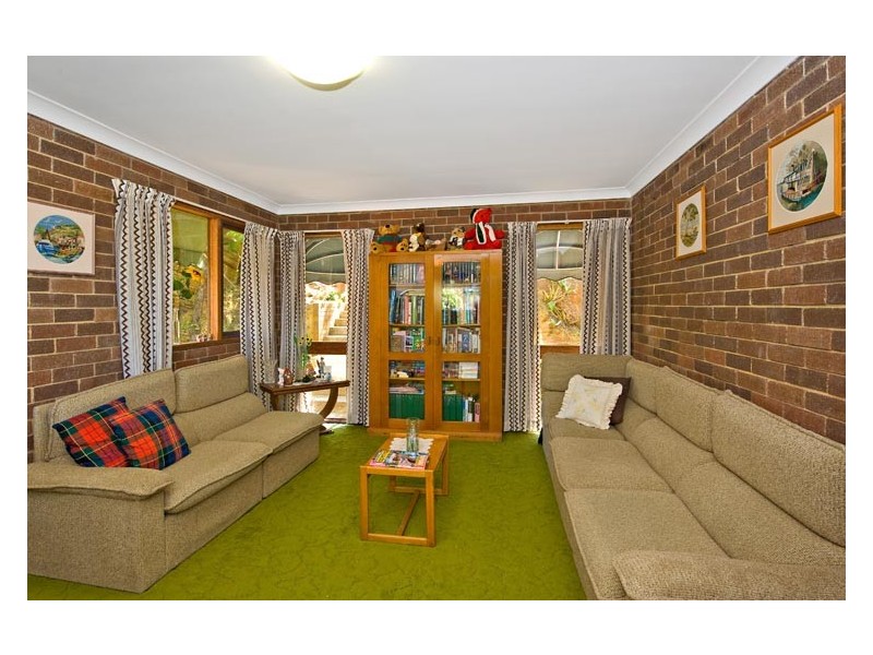 105B  Bunarba Rd, Gymea Bay NSW 2227