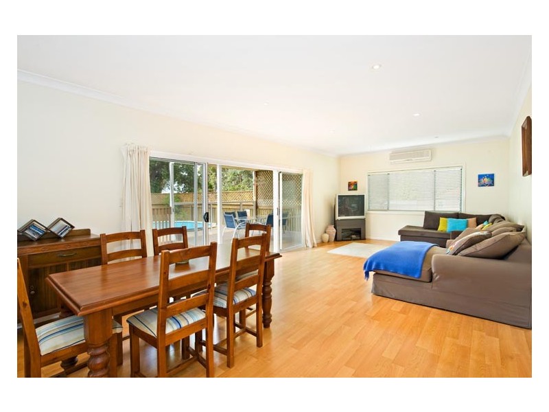 103 Waratah St, Kirrawee NSW 2232