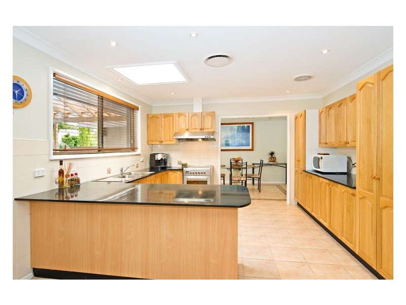 20 Cordeaux Cres, Sylvania Waters NSW 2224