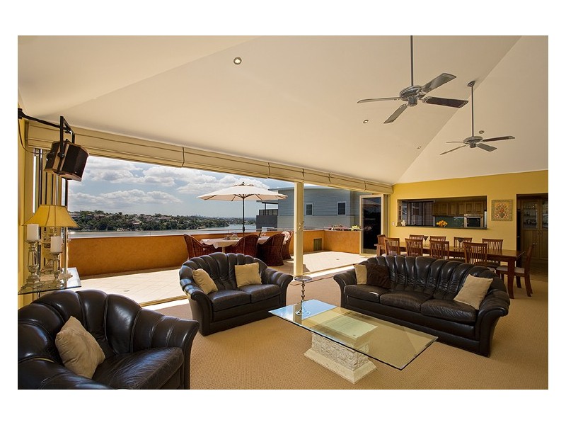 15 Murralin Lane, Sylvania NSW 2224