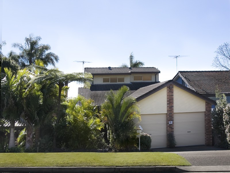 13 Harrow St, Sylvania NSW 2224