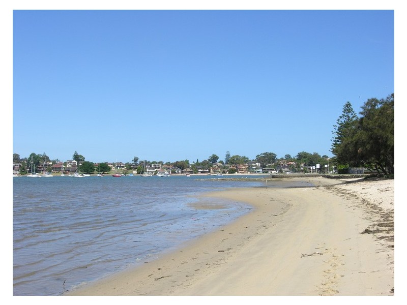 5 Holts Point Place, Sylvania NSW 2224