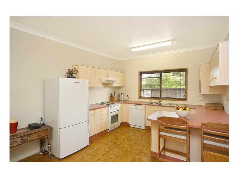 77 Old Taren Point Rd, Taren Point NSW 2229