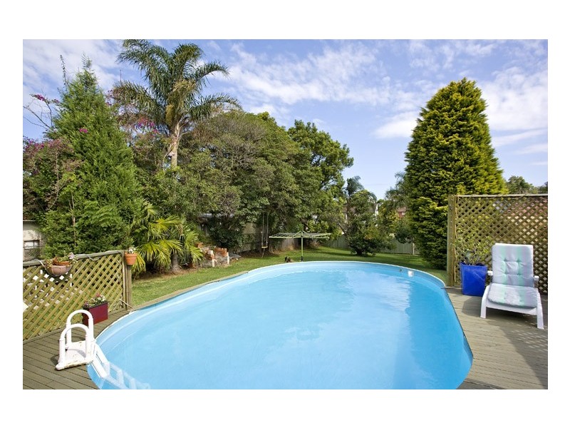 30 Snowden Ave, Sylvania NSW 2224