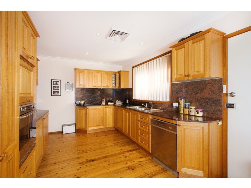 1 Monometh Place, Miranda NSW 2228