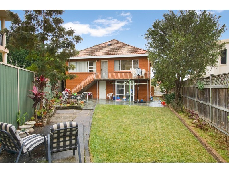 13 Belgrave Esplanade, Sylvania NSW 2224