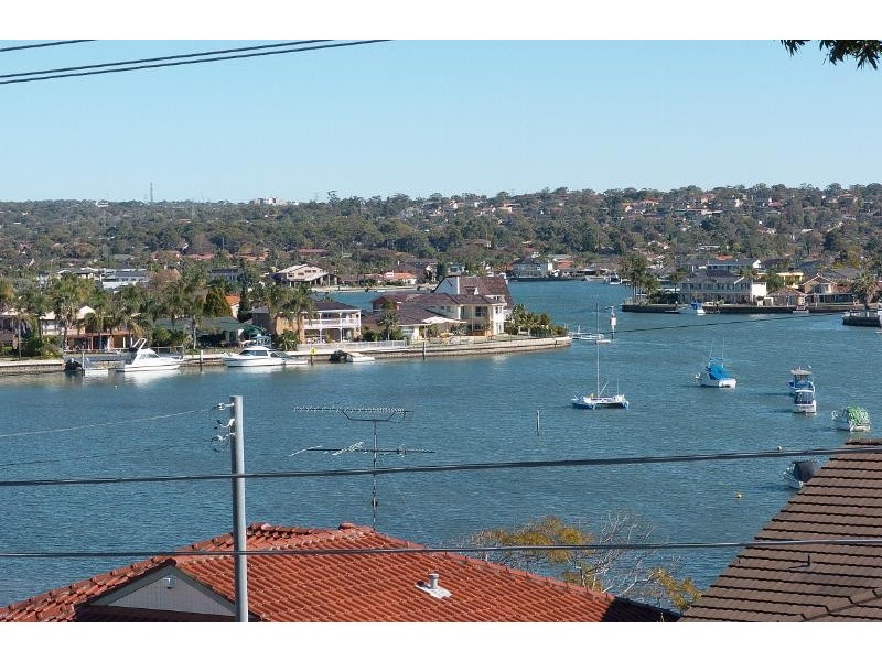 34 Holt Rd, Taren Point NSW 2229