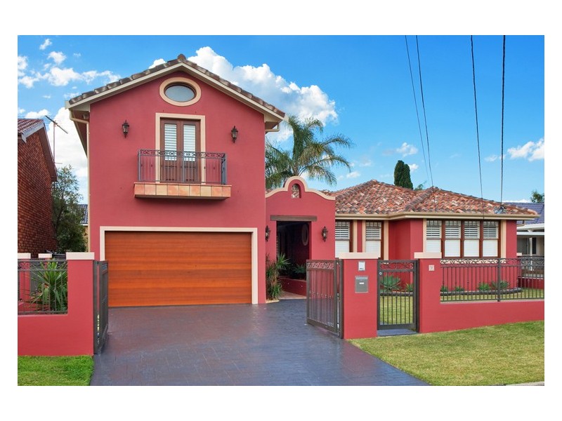 7 Onslow Place, Sylvania NSW 2224