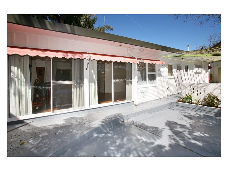 11 Tara St, Sylvania NSW 2224