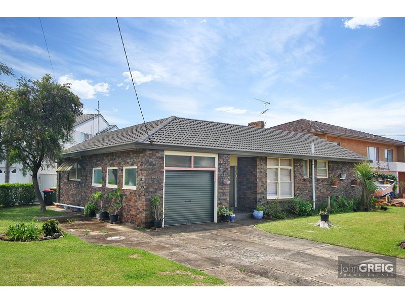 16 Clarence Cres, Sylvania Waters NSW 2224